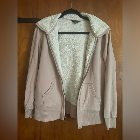 Hooded sweat shirt zip up with pockets light pink in color size Lg - Picture 1 of 4